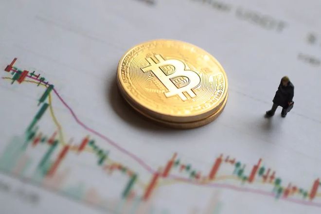 2021年比特币投资趋势分析：价格波动与抗通胀安全屋功能探讨