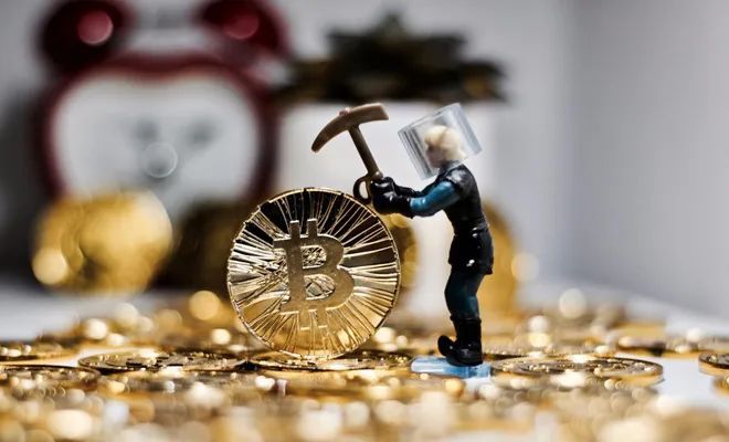 比特币突破58000美元关口_比特黄金币价格_里程碑时刻！比特币ETF规模超黄金！突破8.9万美元关口