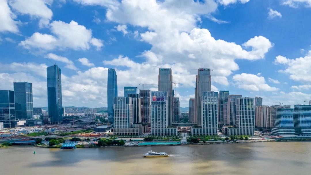 金融与科技相向而行：推动中国式现代化与经济转型升级的关键路径