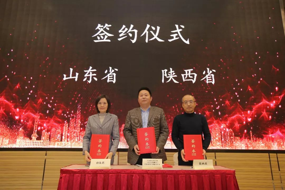 信贷评级和信用等级_分析数字货币在信用评级中的应用：如何增强贷款与金融服务的透明度_信用货币数字货币