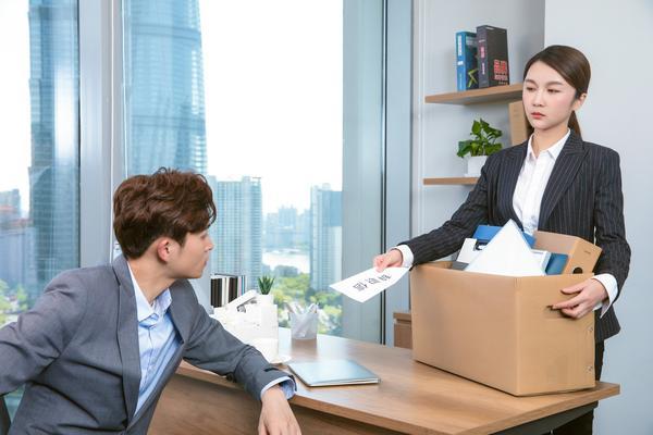 融资性售后回租：金融租赁服务，涉及资产与资金租赁等多方面